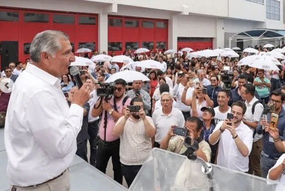 Adán Augusto López en un evento político