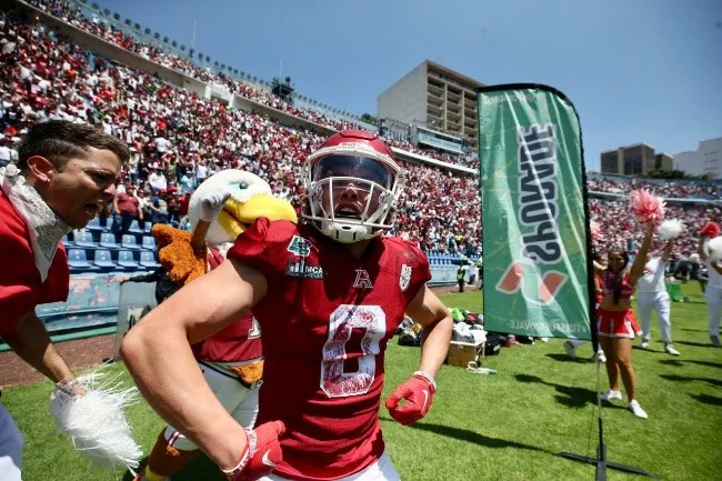 Águilas Blancas venció 42-21 a Pumas