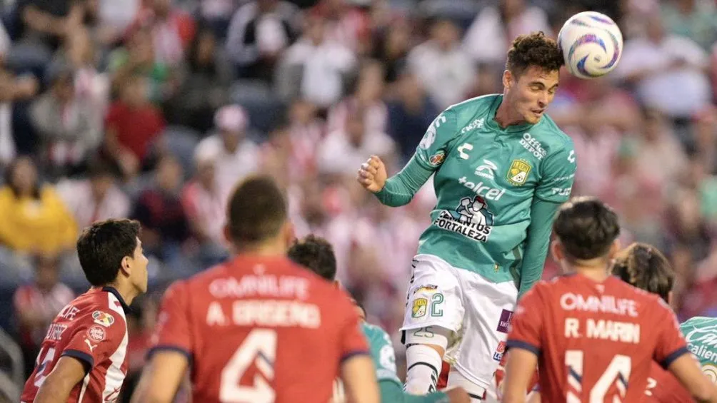 León no pudo aprovechar las bajas del Rebaño