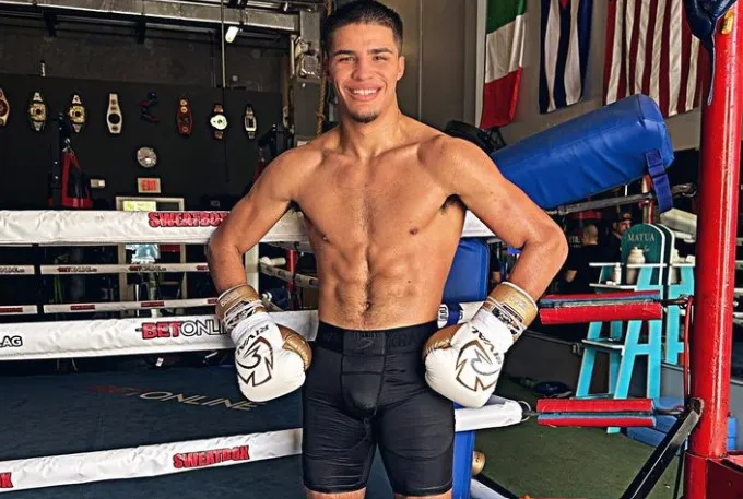 TWITTER: @xander.zayas Xander Zayas tendrá la difícil tarea de enfrentarse al mexicano Roberto Valenzuela Jr