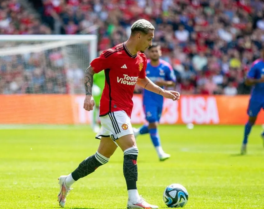 Jugando con el equipo inglés