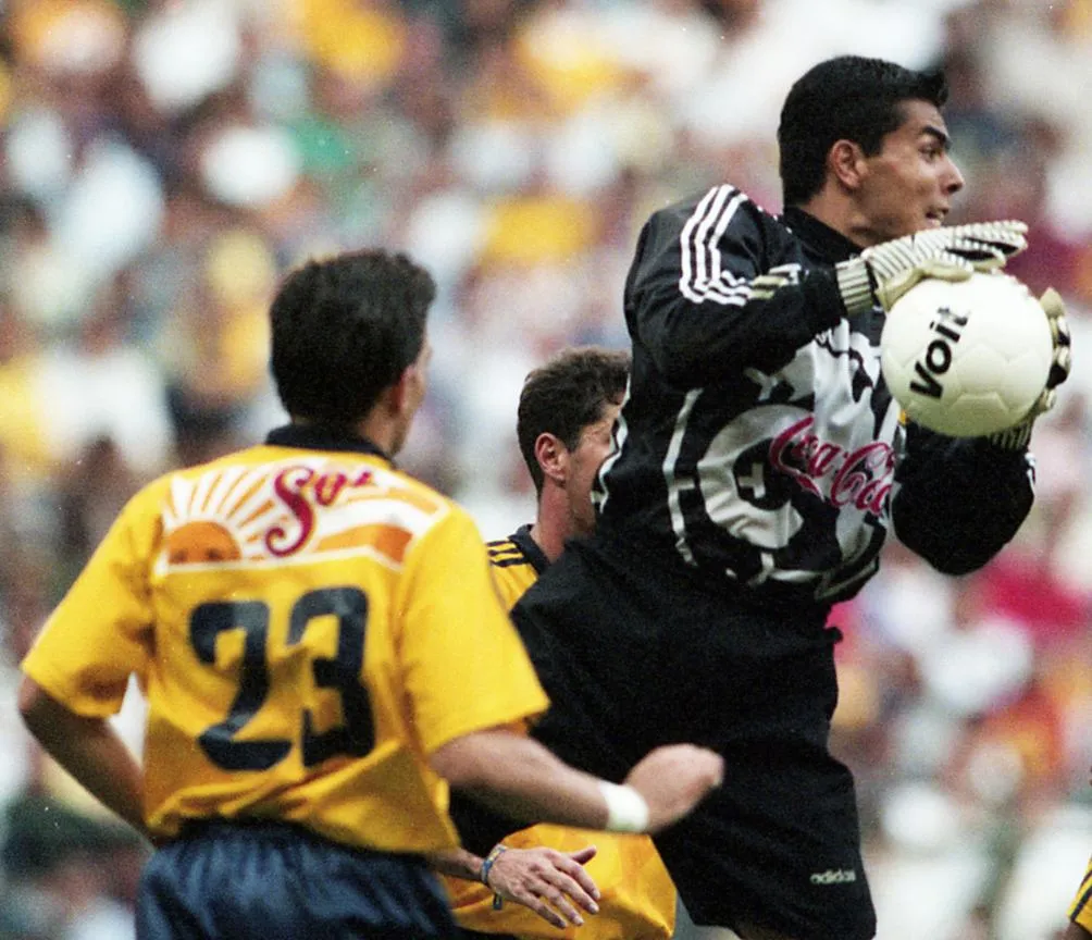 MEXSPORT Oswaldo Sánchez también vistió la casaca del América