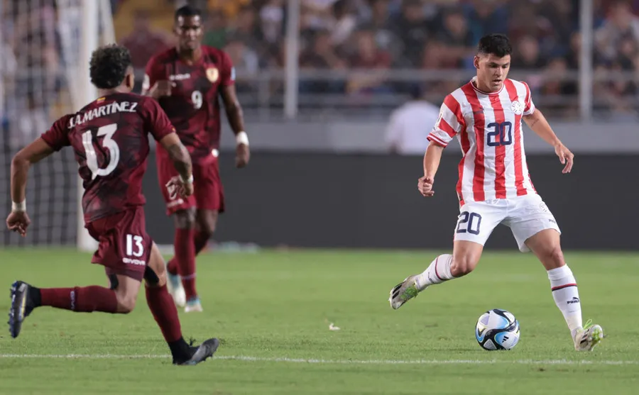 Richard Sánchez del América, en juego ante la Vinotinto