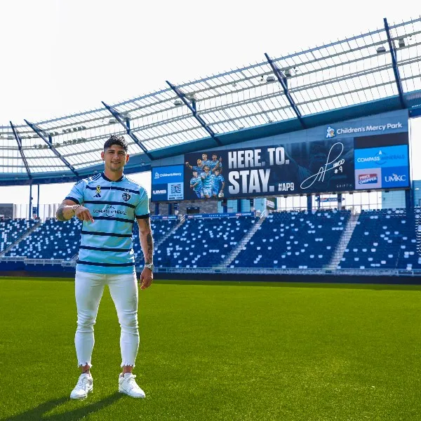 Pulido firmó hasta 2026 con el club