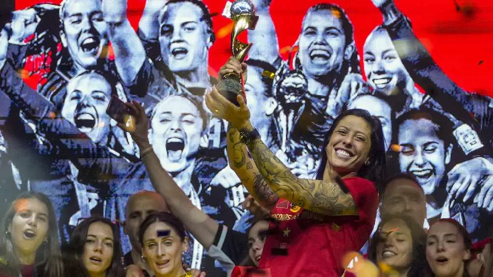 España lidera las nominaciones femeniles