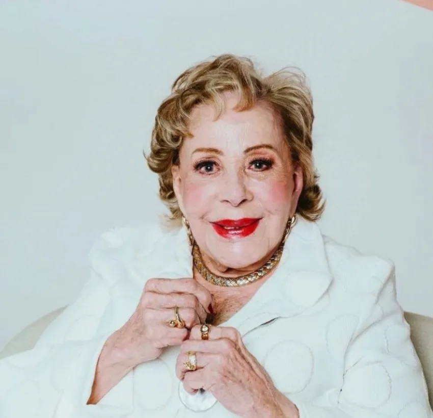 INSTAGRAM: @silvia.pinal.h Una de las reconocidas actrices mexicanas