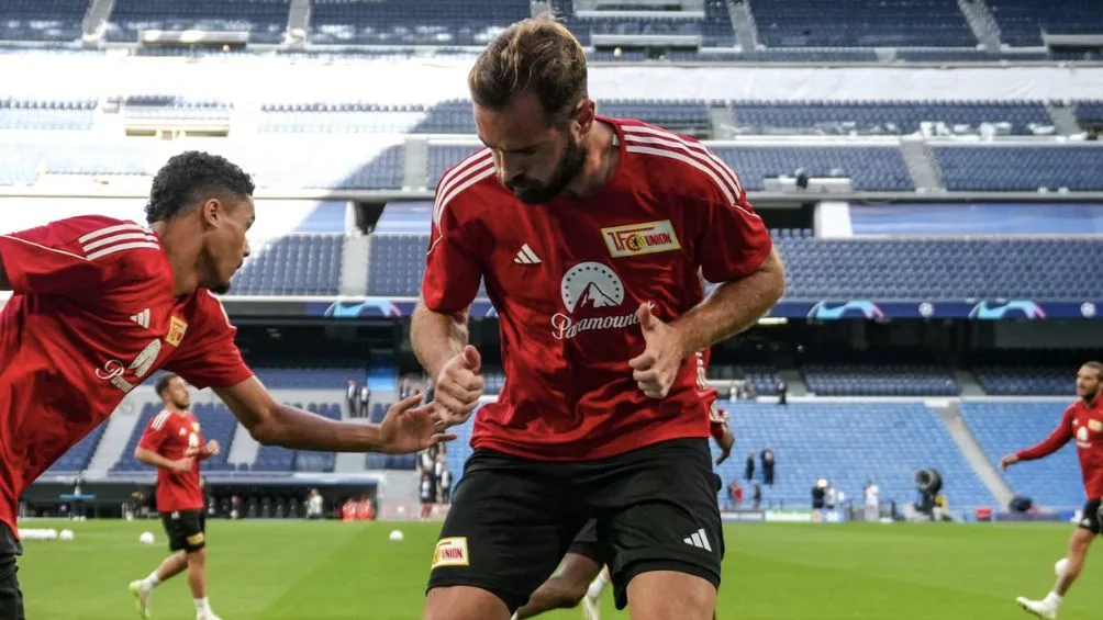 Union Berlin entrenando en el Bernabéu