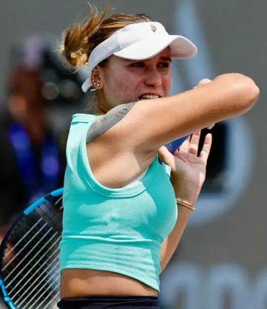 @gdlopen Sofia Kenin durante el juego