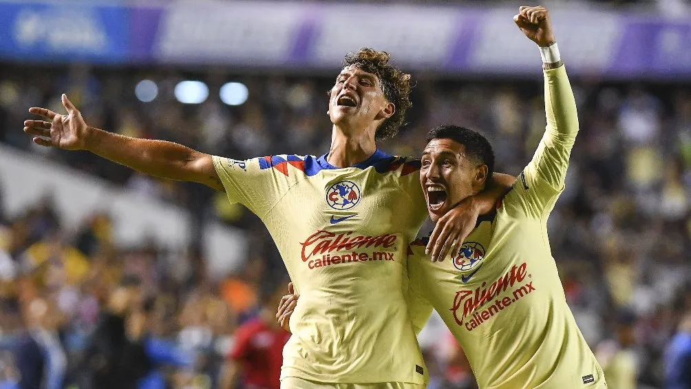 MEXSPORT Igor Lichnovsky le dio el liderato al América