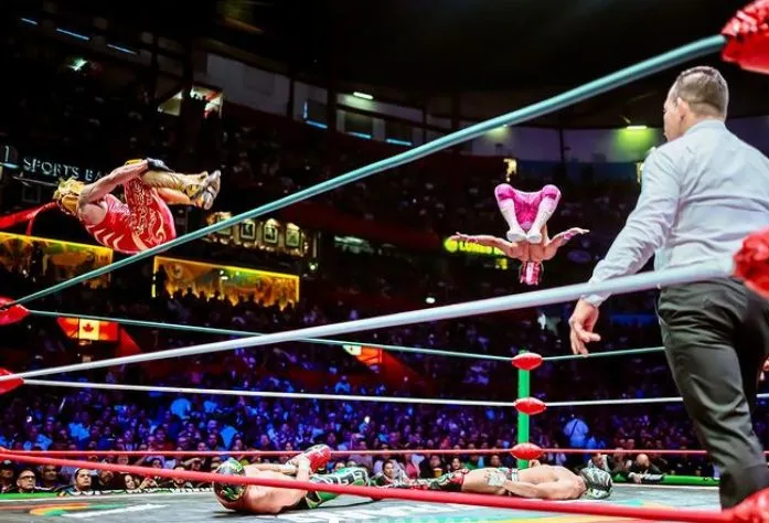 La lucha libre es una colorida tradición mexicana