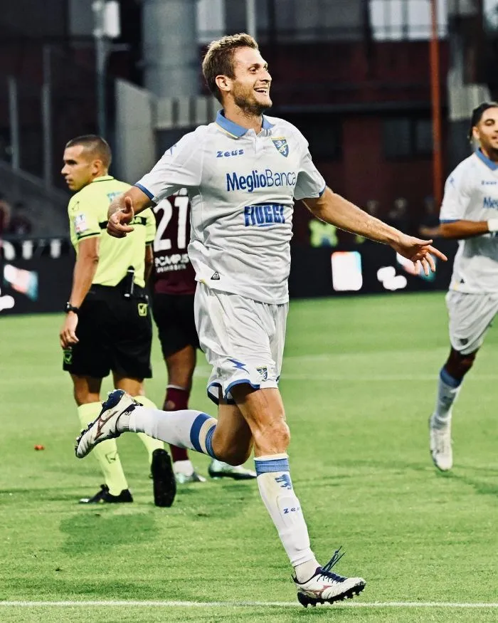 Simone Romagnoli anotó el primer gol