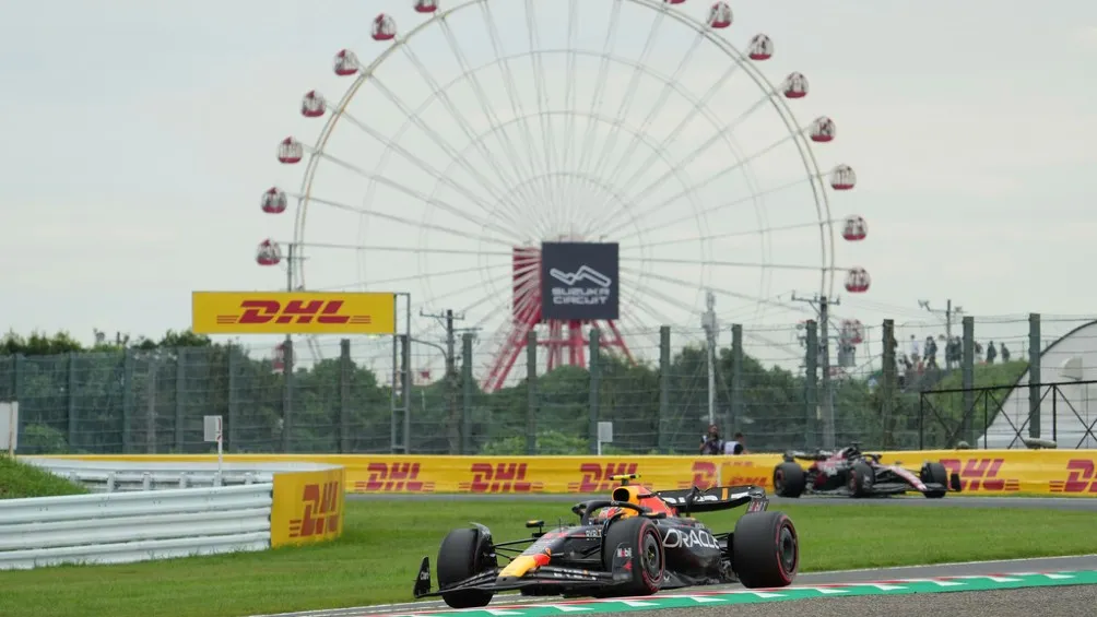 Checo Pérez durante el GP de Japón