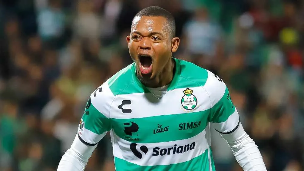 Preciado es líder goleador de la Liga