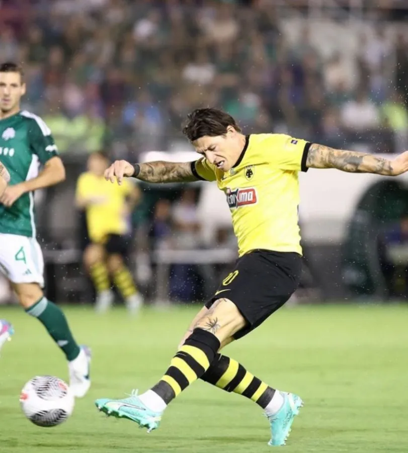 AEK venció 1-2 al Panathinaikos