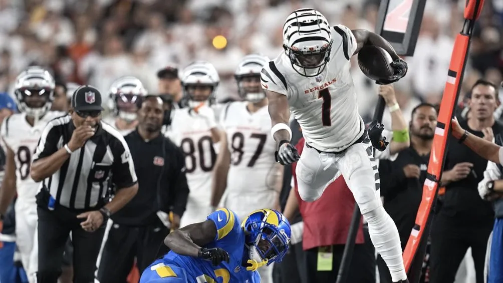 Ja Marr Chase contra la defensa de Rams