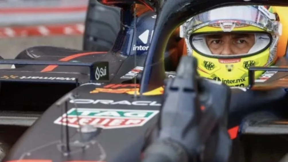 Pérez a bordo de su RB19