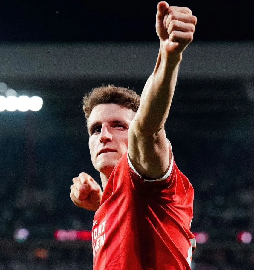 Til aportó un gol en la victoria