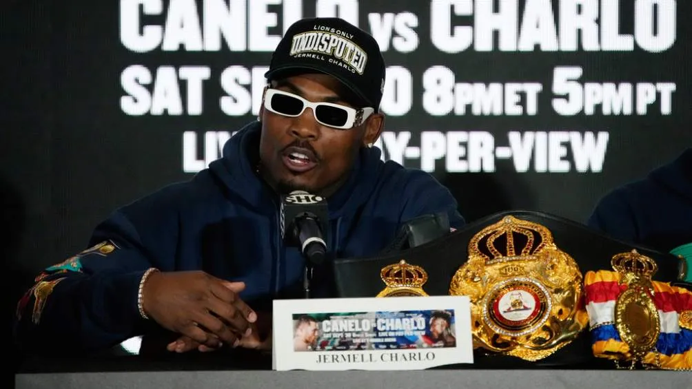 'Twin' Charlo se siente capaz de vencer a 'Canelo' Álvarez
