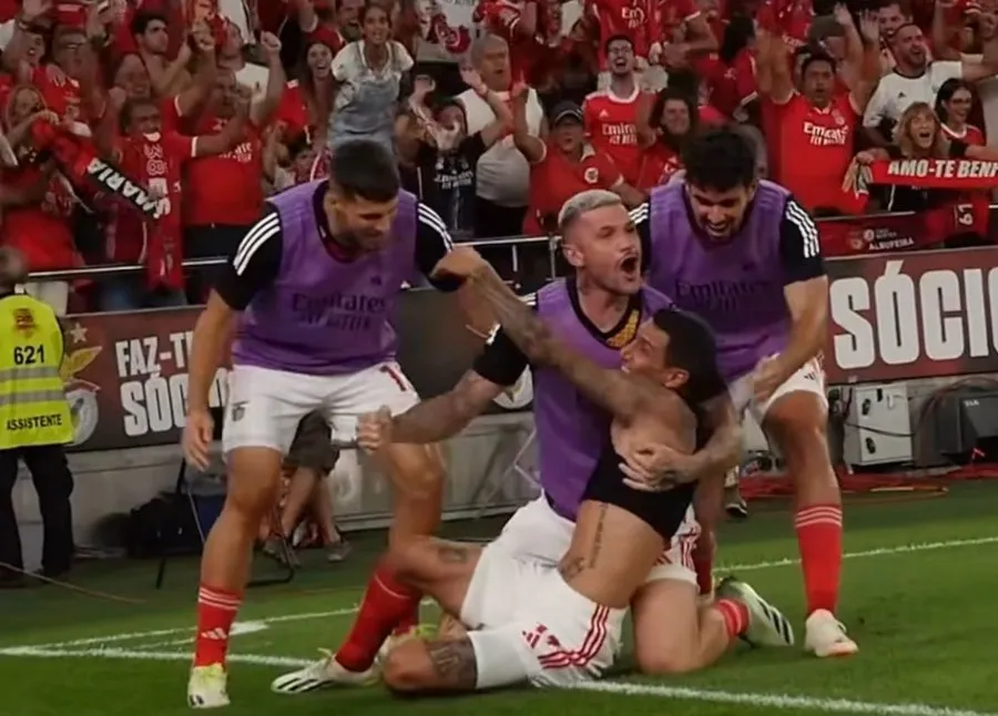 Di María le dio el liderato de la Primeria Liga al Benfica