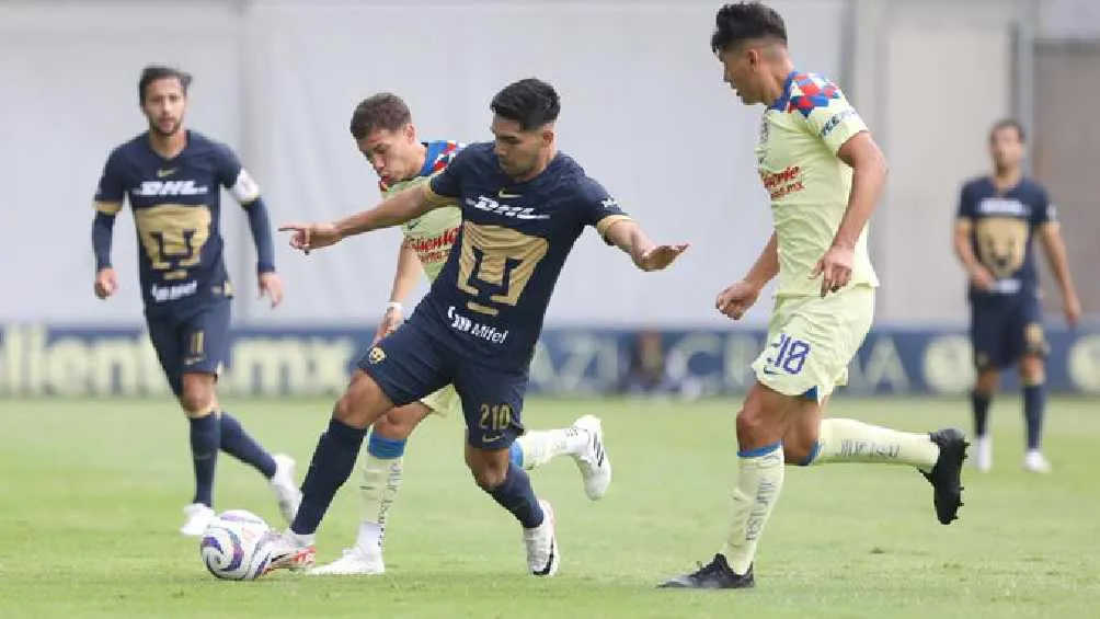 Los azulcremas apreovecharon una expulsión