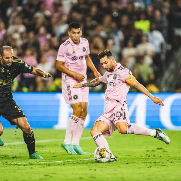 Lionel Messi con la playera del Inter Miami