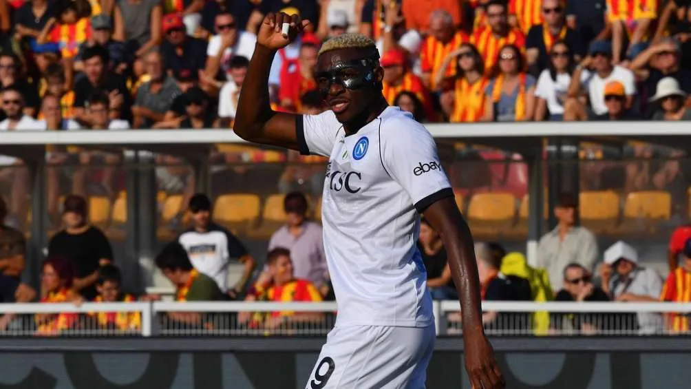 Osimhen en celebración durante el partido contra el Lecce