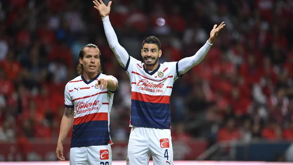 'Pollo' Briseño pide que se apoye a Alexis Vega