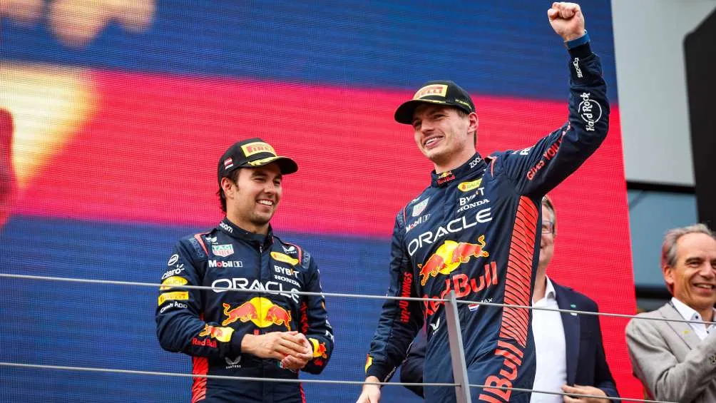 MEXSPORT Pérez y Verstappen en el podio en el Gran Premio de Arabia Saudita