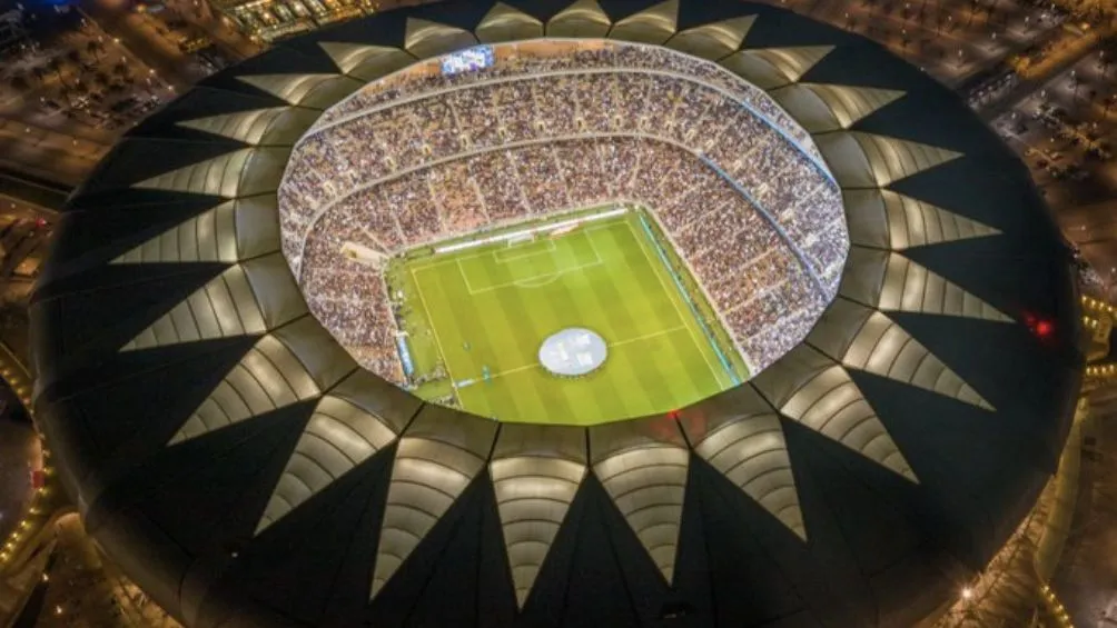 TWITTER: @saudiFF Arabia es el primer candidato para la organización del 20234