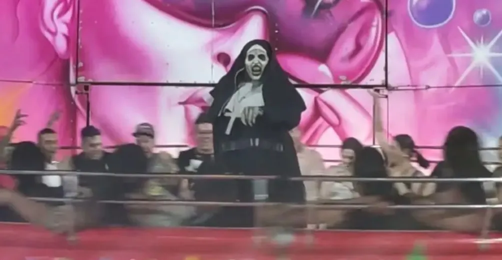 La Monja de la Feria durante el juego