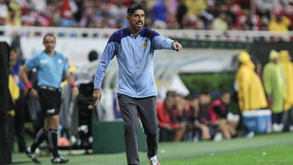 Paunovic durante el Clásico Tapatío