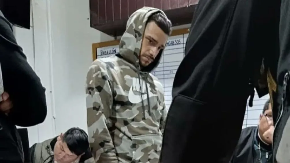 Arce en el momento de ser detenido