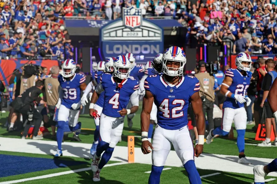 Bills entrando al Tottenham Hotspur Stadium