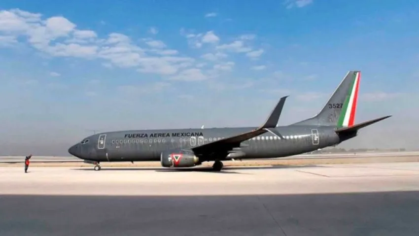 El modelo del avión es un Boeing 737-800