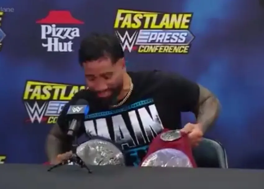 CAPTURA DE PANTALLA: TWITTER El luchador parecía estar ebrio