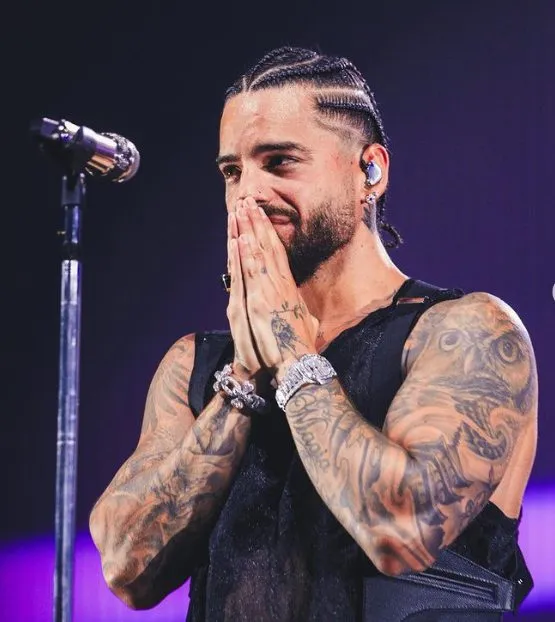 Maluma durante uno de sus conciertos