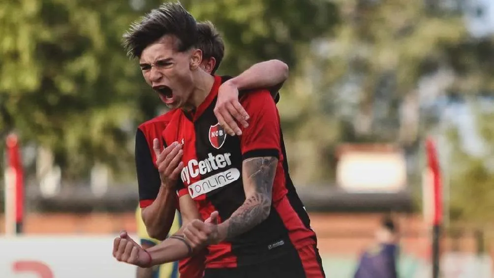 TWITTER @NewellsJuvenil El delantero ya está en el CAR