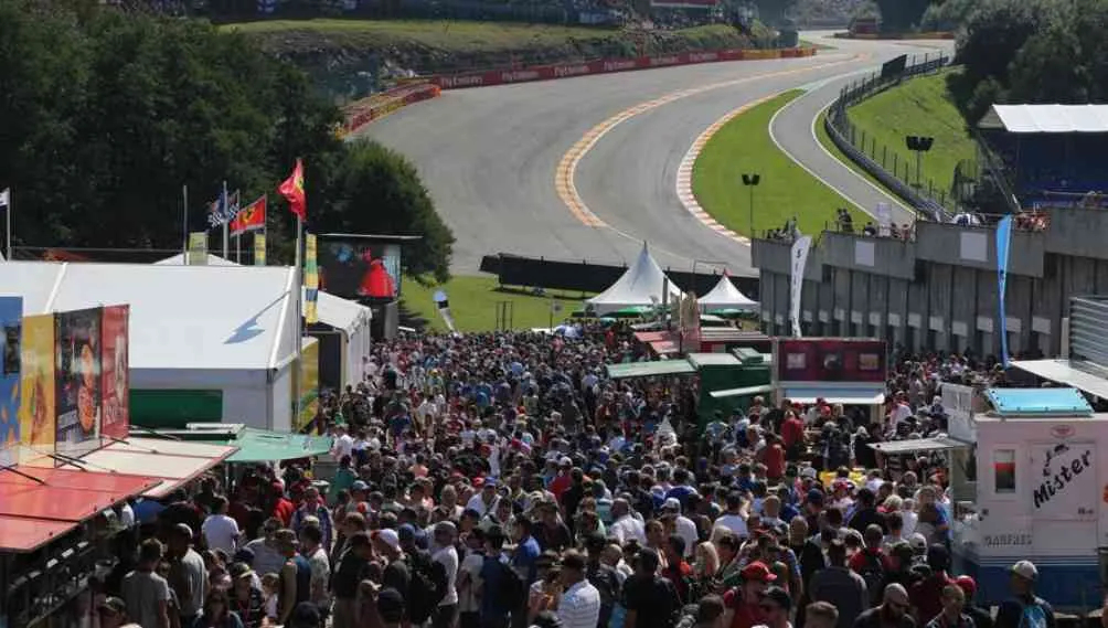 Twitter: @F1 El público durante el Gran Premio de Bélgica en 2022