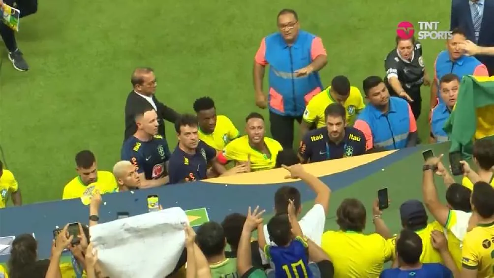 Neymar se encaró con la afición