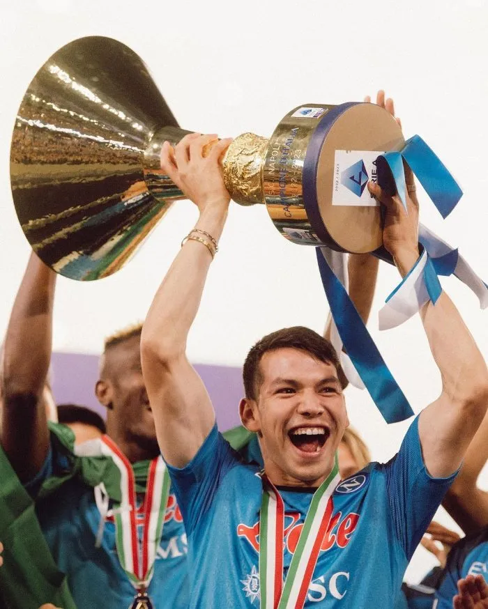 Hirving Lozano ganó el Scudetto con el Napoli