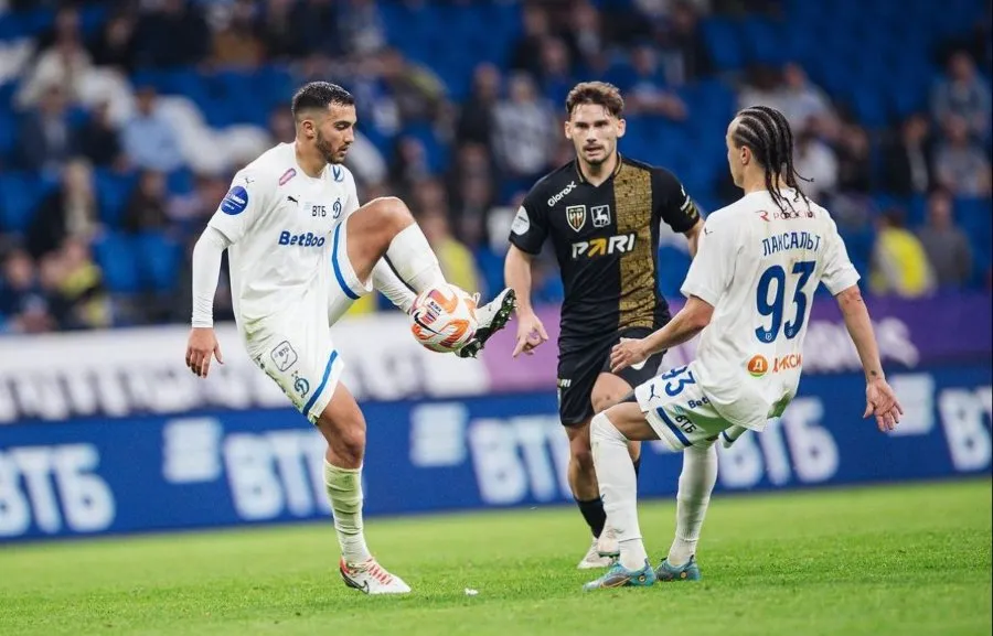 Luis Chávez no logra adaptarse con sus compañeros