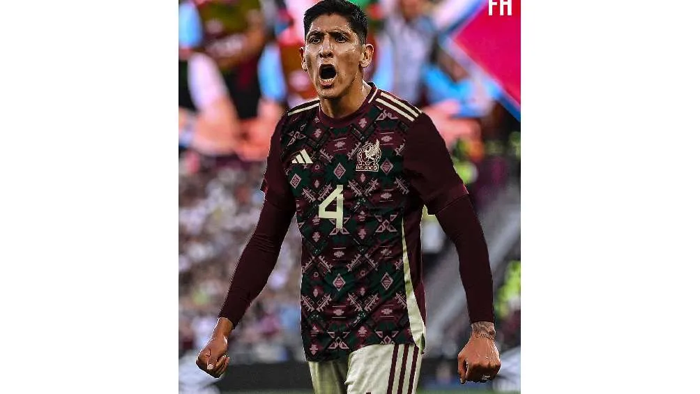 TWITTER @Footy_Headlines La página diseño el nuevo jersey