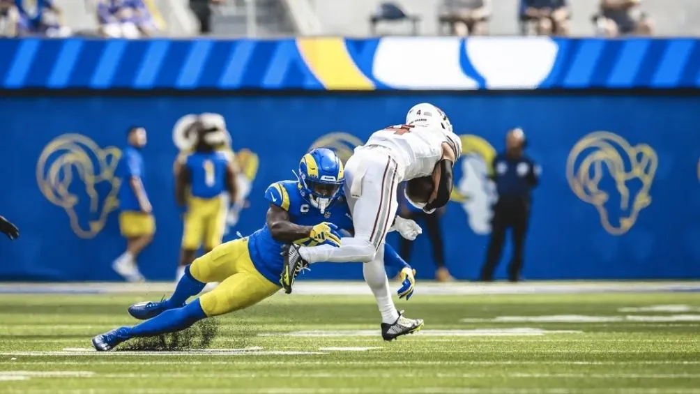 RAMS La defensiva de Rams mantuvo al ataque de los Cardinals