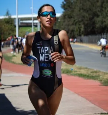 Rosa María Tapía en una competencia