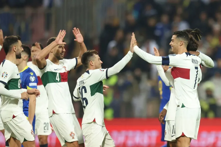 Festejo de los portugueses ante la victoria