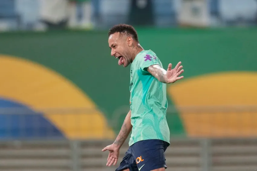 El brasileño sí viajó para el partido contra Uruguay