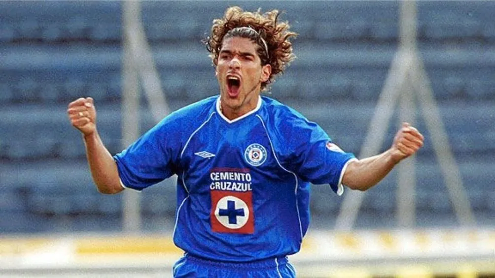 Sebastián Abreu con Cruz Azul