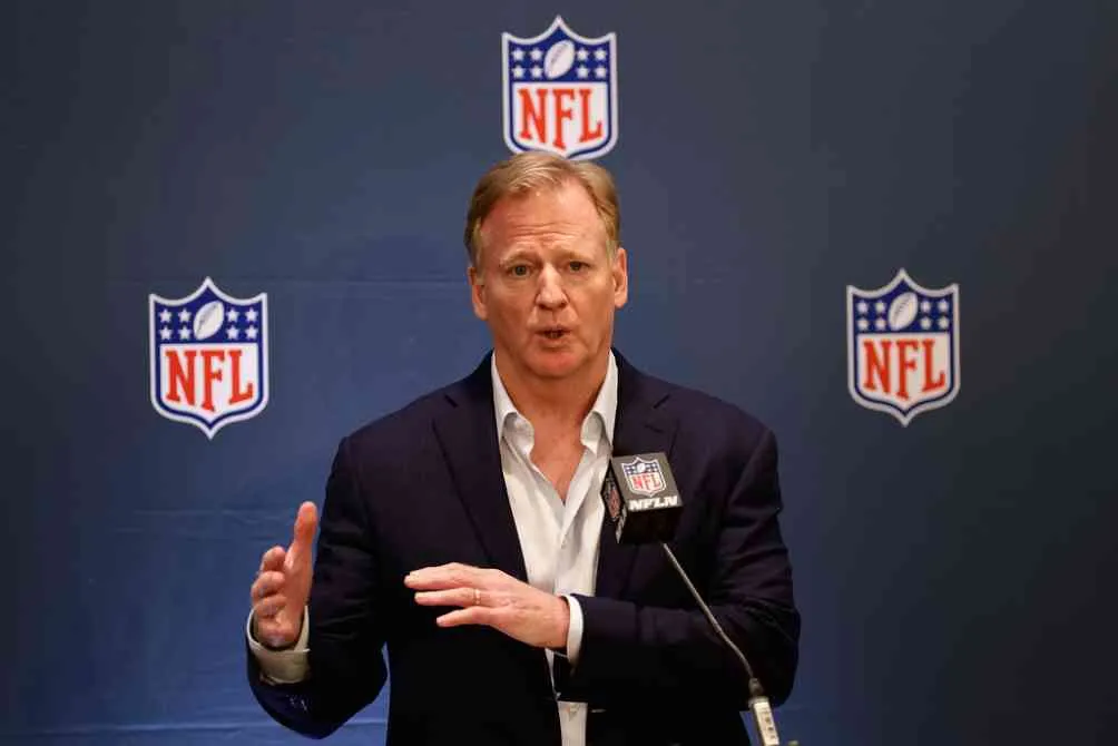 Goodell durante la reunión de la NFL este miércoles