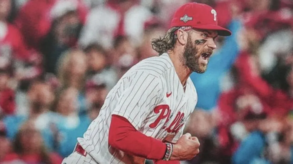 Harper celebra la victoria