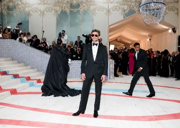 TWITTER @bradcoopernet Bradley Cooper tuvo una hija con Irina